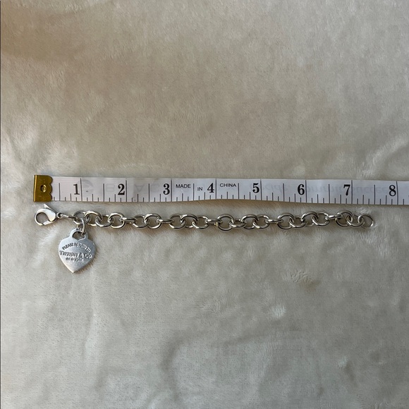 Tiffany & Co. Return to Tiffany Bracelet - Picture 8 of 8